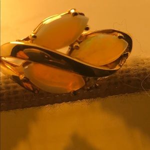 Opal ring size 7 10kt.